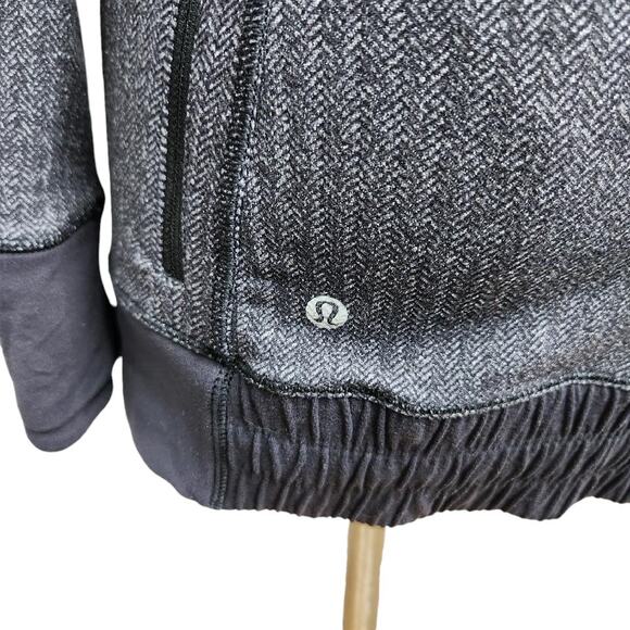Lululemon Think Fast Hoodie Heathered Herringbone Heathered‎ Black Womens Size 8 - Picture 10 of 12